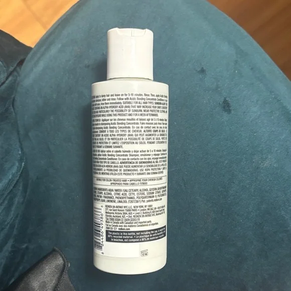 14% CIRTIC ACID Redken Hair Treatment Bottle - White - Picture 2 of 2